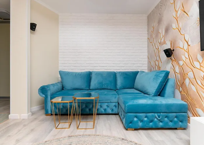 Feels Like Premium By Bookinghost Apartman *